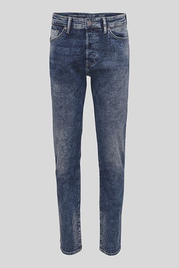 THE LOOSE TAPERED JEANS