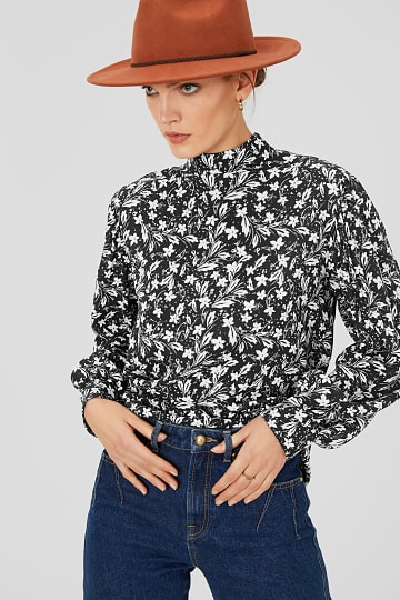 Blouse with stand-up collar