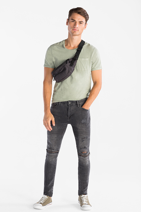 THE SKINNY JEANS