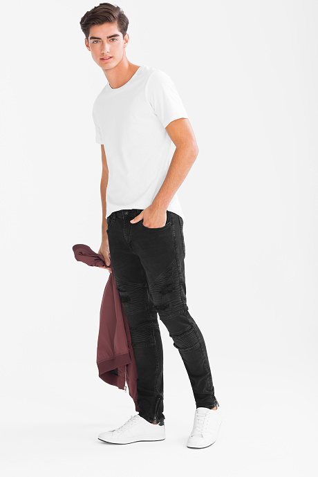 THE SKINNY JEANS