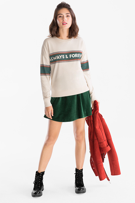 Sweatshirt
