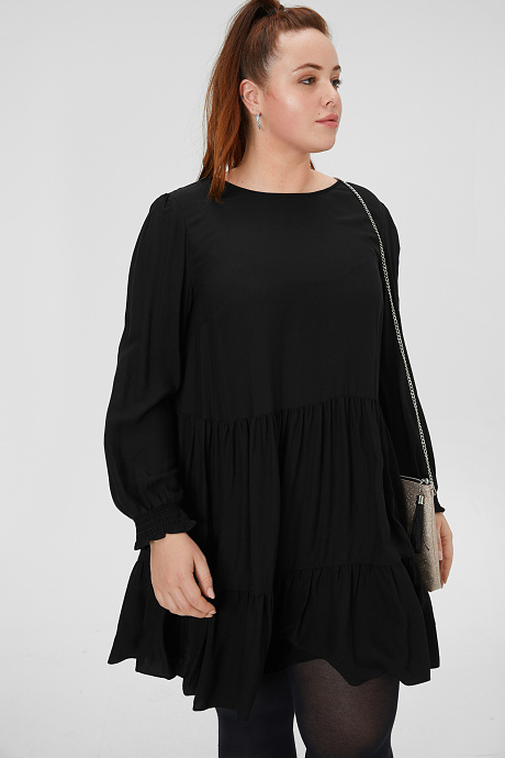Kleid in schwarz