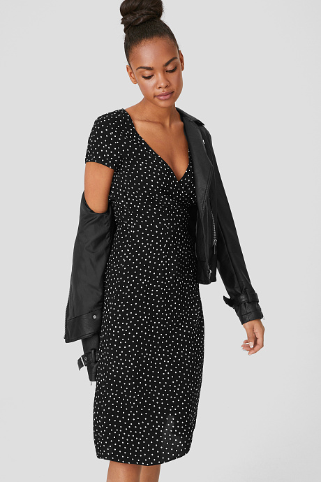Kleid-gepunktet in schwarz / weiß