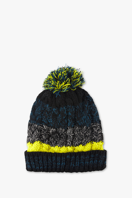 Детская шапочка-цветастая