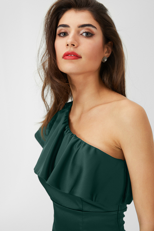 Распродажа-платье-футляр-празднично-темно-зеленый