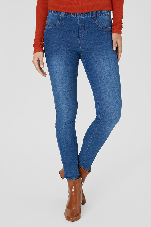 jeggings and jeans
