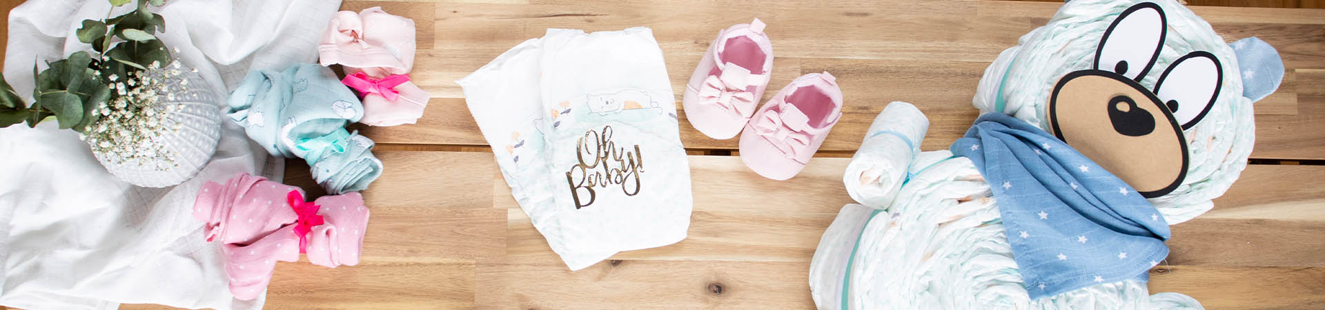 Baby gift ideas in a neutral design.