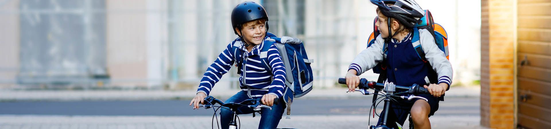 Dzieci na rowerze – Rower to jeden z ulubionych i najbardziej przyjaznych środowisku środków transportu