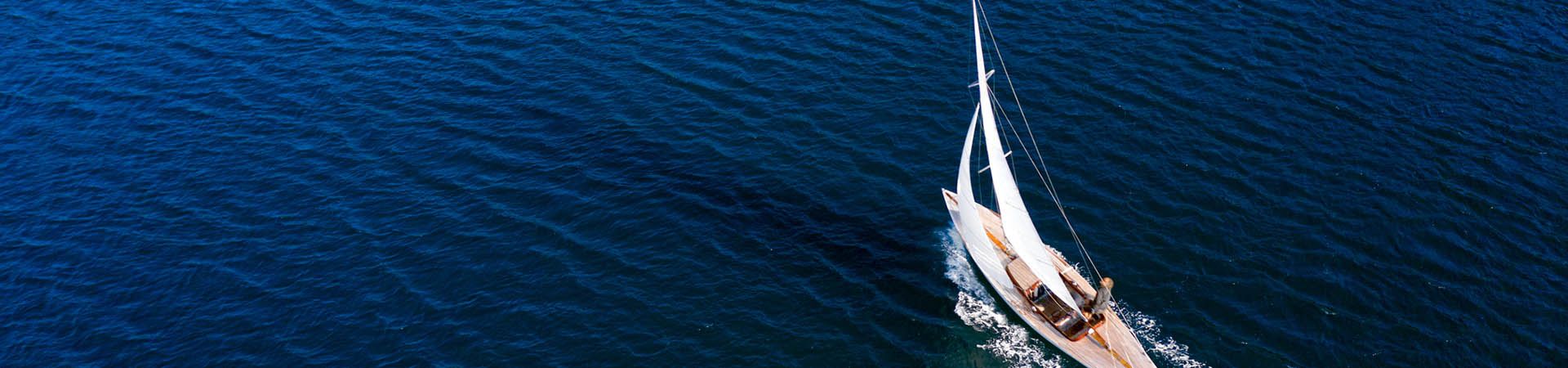 Zeilen – Zeilboot op het water.