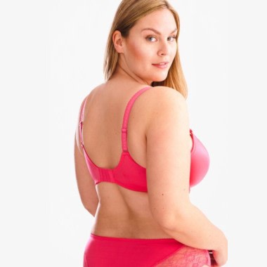 Fashion For Curvy Women A Guide To Problem Areas Fashion For Curvy Women A Guide To Problem Areas