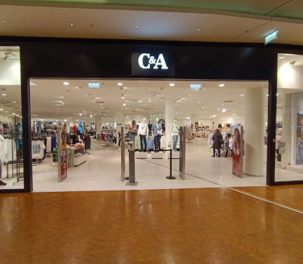 C&A Store Wr. Neustadt Fischapark