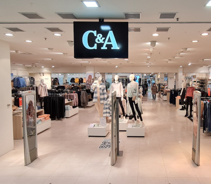 C&A Store Wien Lugner City