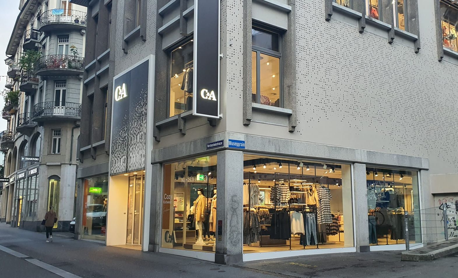 C&A Store Luzern Hertensteinstrasse