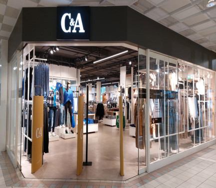 C&A Store La Chaux de fonds Centre
