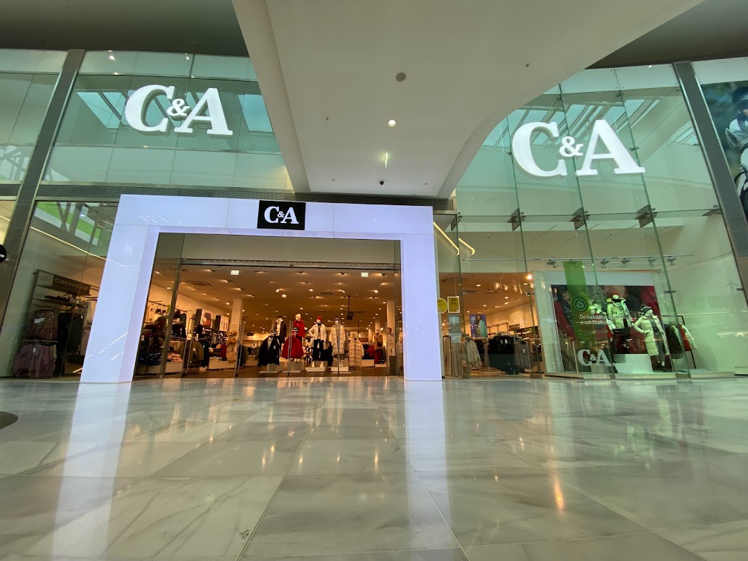 C&A Store Praha OC Cerny Most