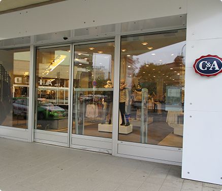 C&A Store Pardubice Pyramida