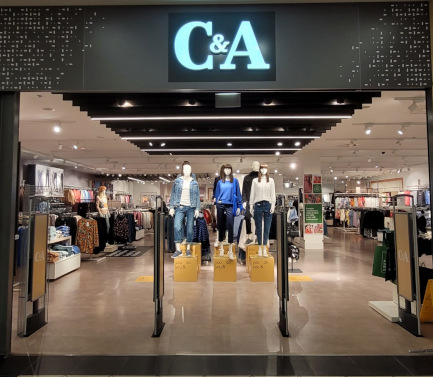 C&A Store Plzen Olympia
