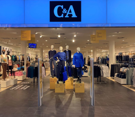 C&A Store Opava Breda&Weinstein