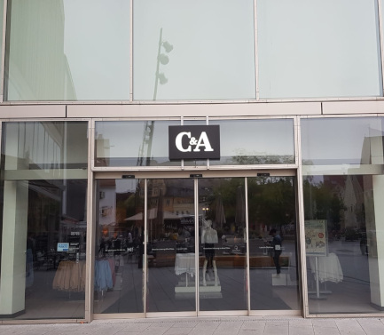 C&A Store Memmingen Schrannenplatz