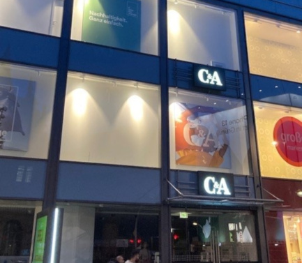 C&A Store Berlin Karl-Marx-Strasse