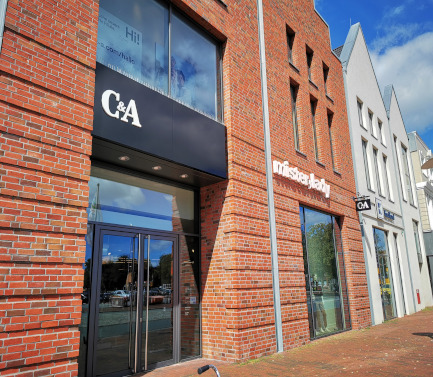 C&A Store Heide Heider Marktpassage