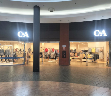 C&A Store Salt Espai Girones