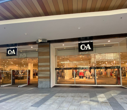 C&A Store Palma Mallorca Fan