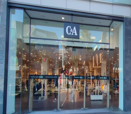 C&A Store Zaragoza Puerto Venecia