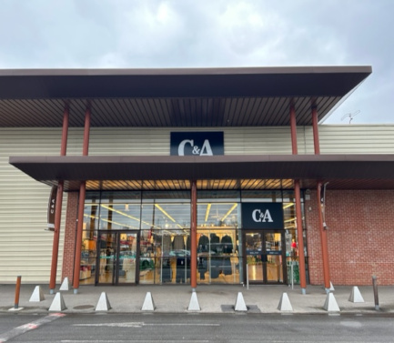 C&A Store St Amand les Eaux Lieu dit Mont des Bruyeres