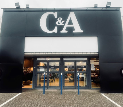 C&A Store Grosbliederstroff lÂ´Avenue Marchande
