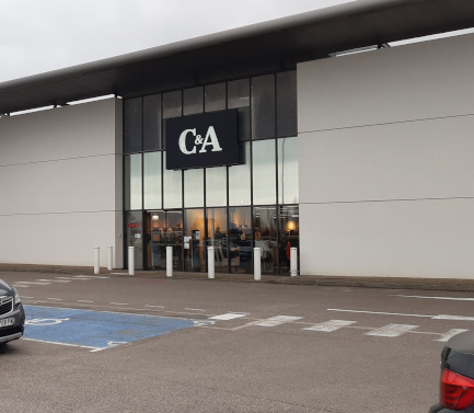 C&A Store Carcassonne Zone Salvaza