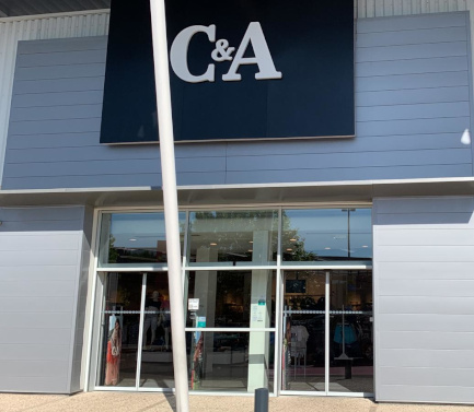 C&A Store Saint Maximin du Bois des Fenetres