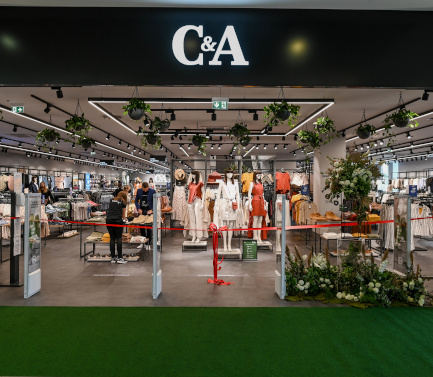 C&A Store Zagreb City Center One West
