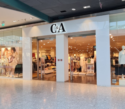 C&A Store Zagreb Garden Mall