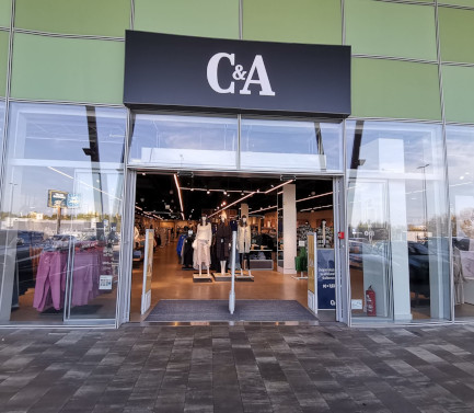C&A Store Porec Galerija