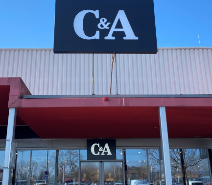 C&A Store Toekoel Sziget Center