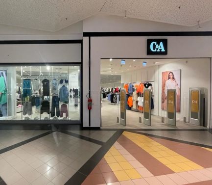 C&A Store Biella Via Domenico Modugno Orsi