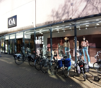 C&A Store Zwolle Broerenstraat