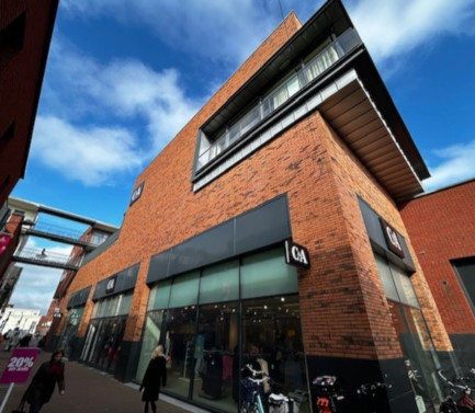 C&A Store Assen Mercuriusplein