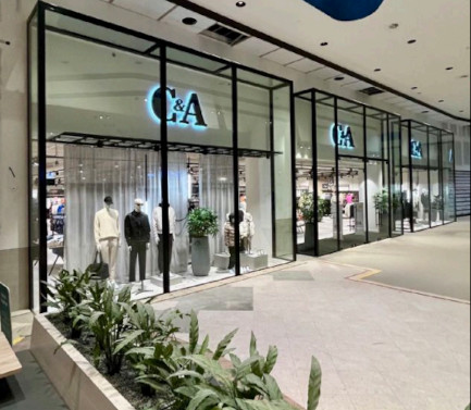 C&A Store Arnhem Kronenburgpassage