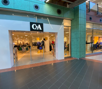 C&A Store Koszalin Forum