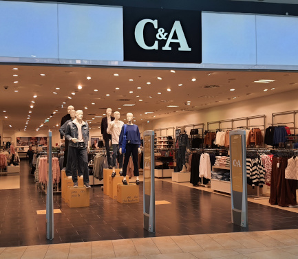 C&A Store Ostrow Wielkopolski Galeria Ostrovia