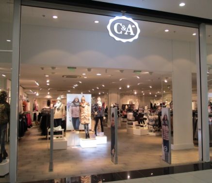 C&A Store Piatra Neamt Shopping Center