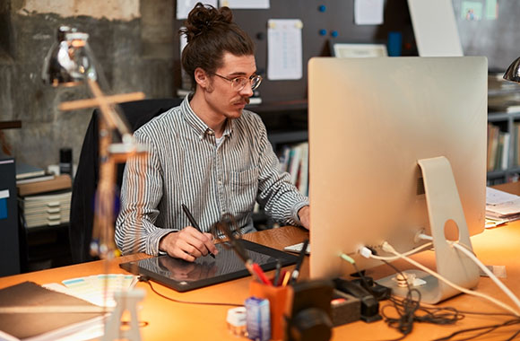 Game Design studieren – Kreativität ist ebenso notwendig wie technisches Verständnis Game Design studieren – Kreativität ist ebenso notwendig wie technisches Verständnis