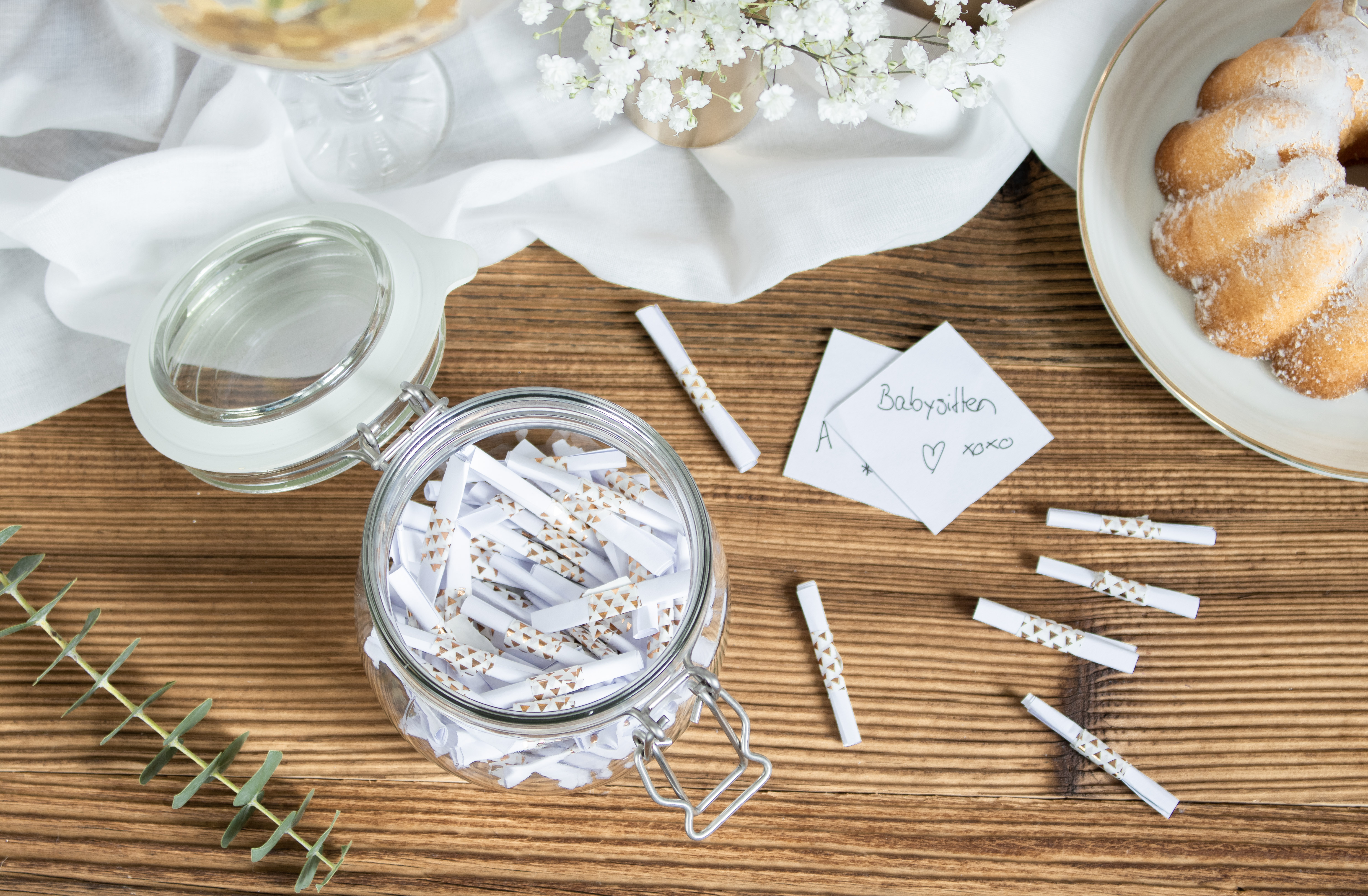 DIY baby shower gift vouchers. DIY baby shower gift vouchers.