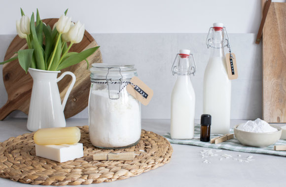 DIY-detergent: ingredients needed for homemade washing powder and laundry liquid detergent. DIY-detergent: ingredients needed for homemade washing powder and laundry liquid detergent.