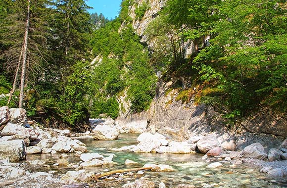 Der Rupertiweg – die Garnitzenklamm in Kärnten. Der Rupertiweg – die Garnitzenklamm in Kärnten.