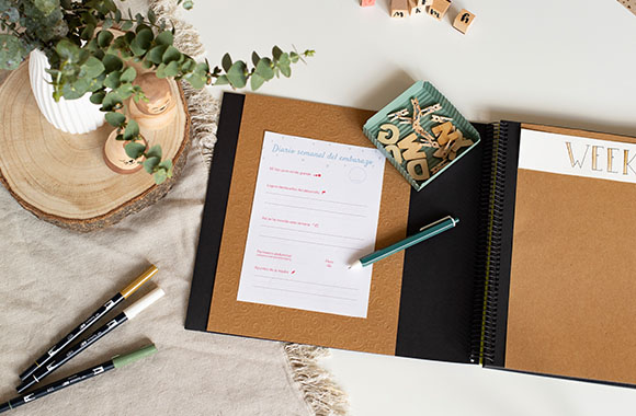 Documentando el embarazo: el scrapbook te permite muchas opciones de diseño Documentando el embarazo: el scrapbook te permite muchas opciones de diseño