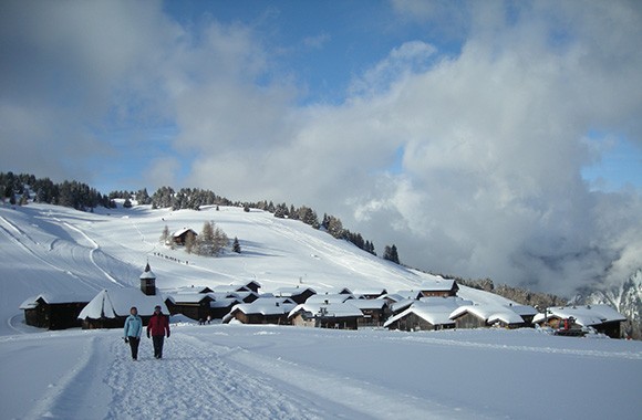 Blick ins Tal Mutten. Blick ins Tal Mutten.