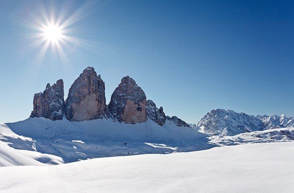 Sciare Dolomiti: Località sciistica Tre Cime Dolomiti. Sciare Dolomiti: Località sciistica Tre Cime Dolomiti.